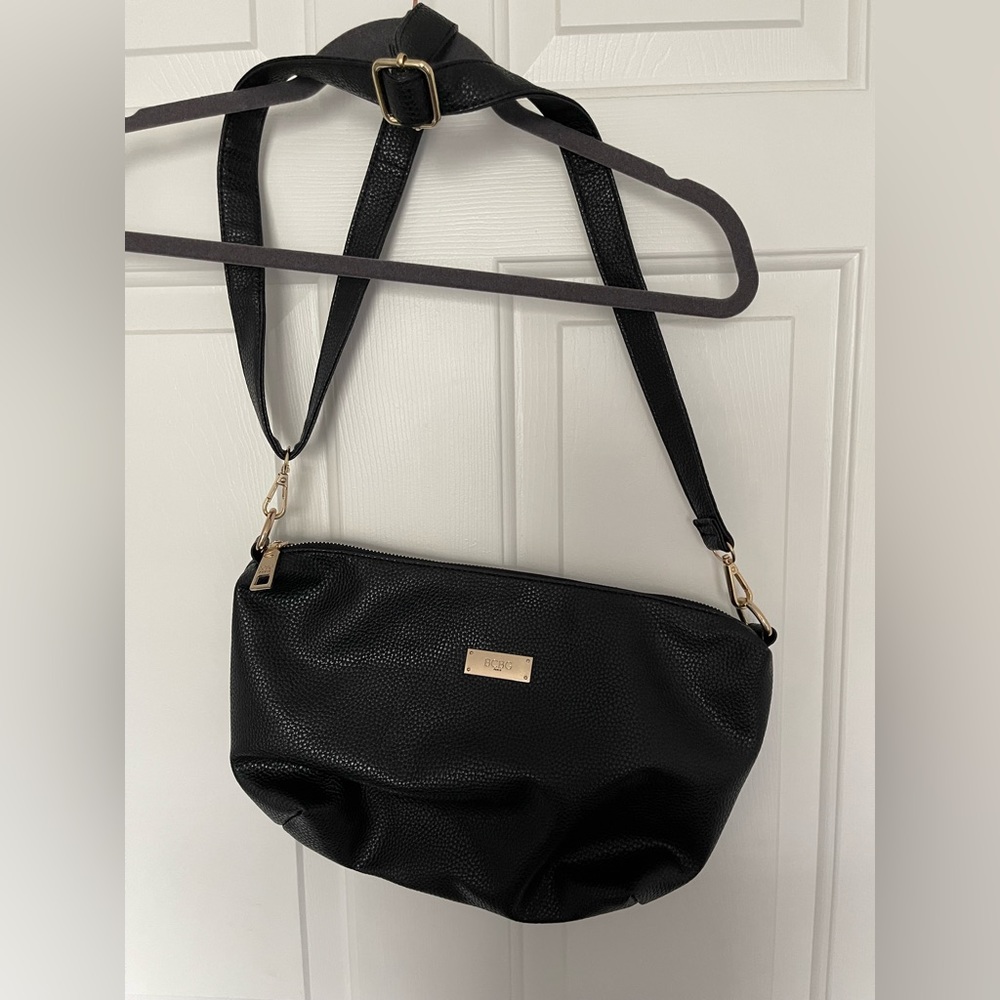 BCBG “PARIS” Black Bag/Gold Accents. Beautiful/Barely Used - Picture 1 of 3